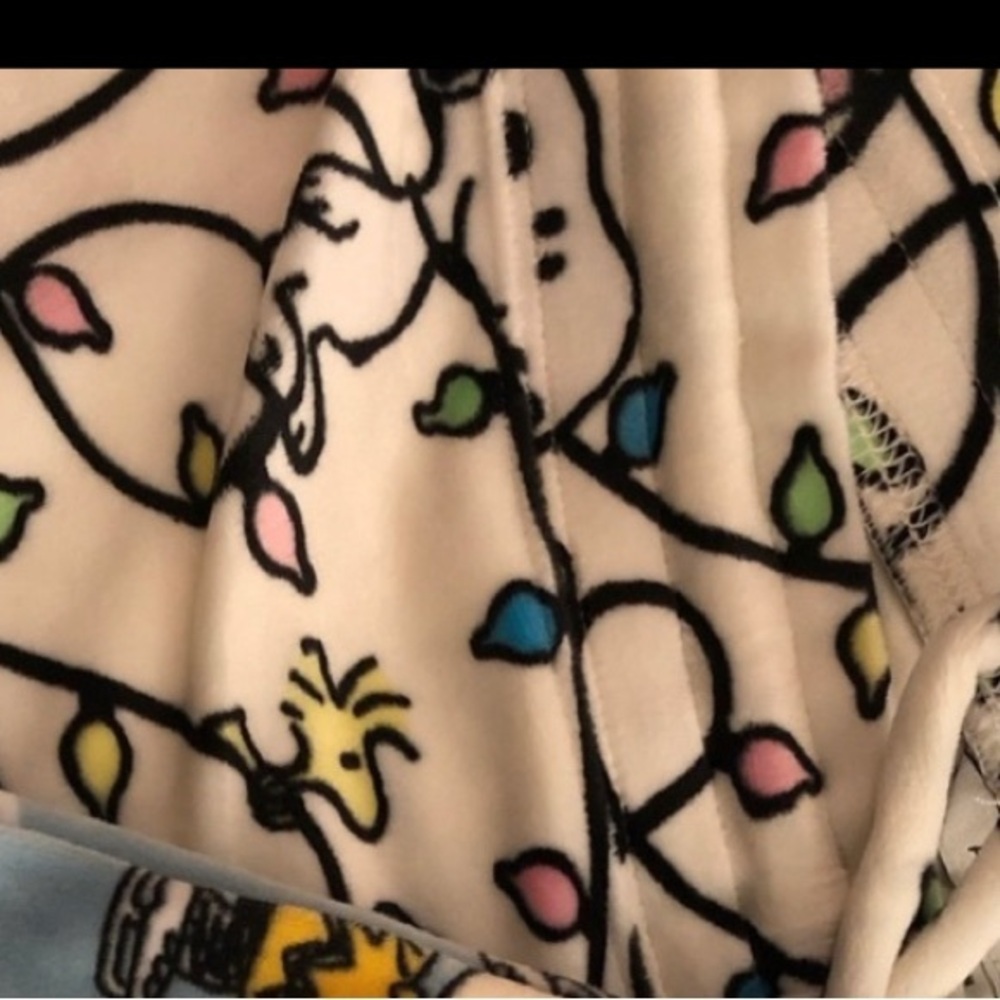 American Eagle Peanuts Leggins x 1